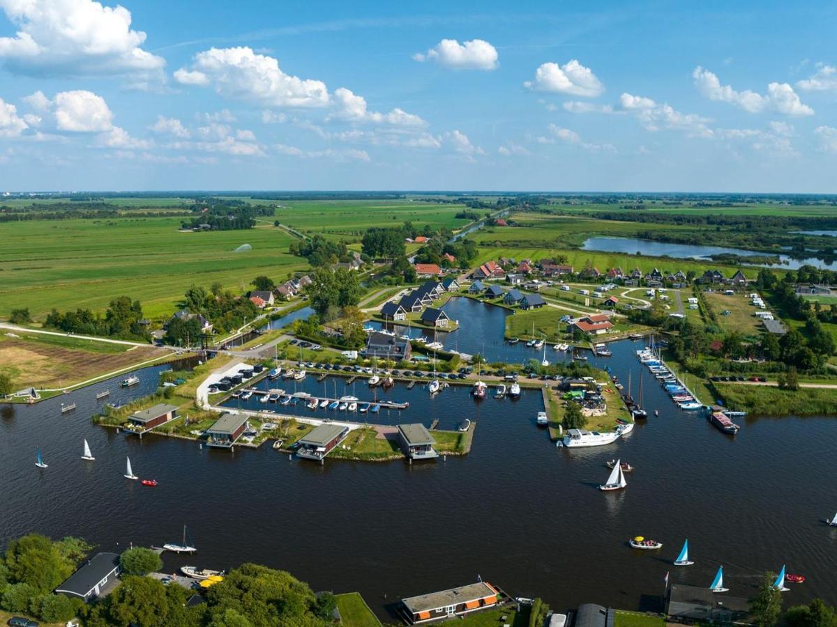 Landal Waterpark De Alde Feanen Hotel De Veenhoop ภายนอก รูปภาพ